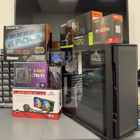PC Gamer REDSEC | Ryzen 7 5700X | RTX 5070 12GB | 32GB RGB | 1TB NVMe | WiFi 6