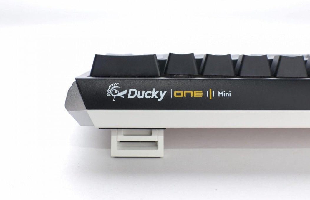 TECLADO MECANICO DUCKY ONE 3 MINI - HOTSWAP - CHERRY MX RED - RGB - 4 TECLADO MECANICO DUCKY ONE 3 MINI - HOTSWAP - CHERRY MX RED - RGB