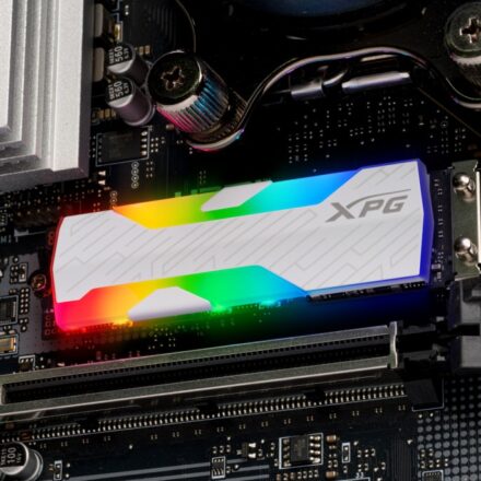 DISCO SSD M.2 500GB ADATA XPG SPECTRIX S65G RGB NVME 4×4
